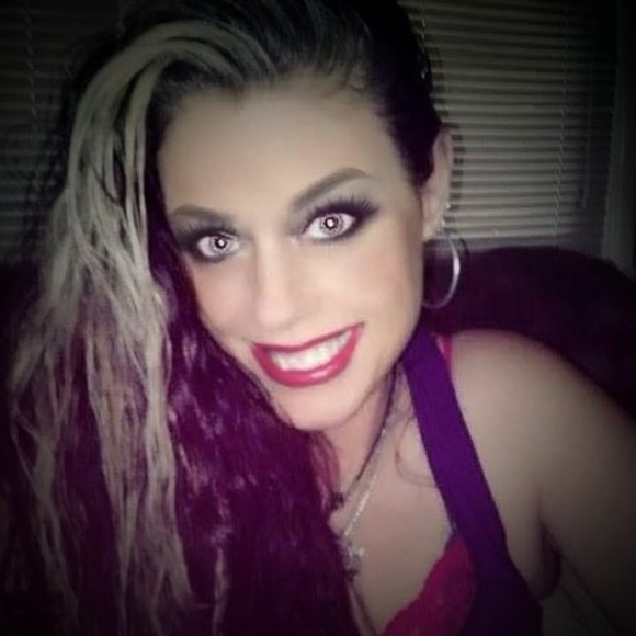 Meet your Posher, Kelly - Picture 1 of 1